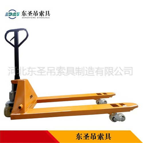 手動液壓升高叉車側(cè)面整機(jī)展示圖--河北東圣吊索具制造有限公司--小型攪拌機(jī)|石材夾具|液壓堆高車|手動叉車 手動液壓升高叉車側(cè)面整機(jī)展示圖--河北東圣吊索具制造有限公司--小型攪拌機(jī)|石材夾具|液壓堆高車|手動叉車