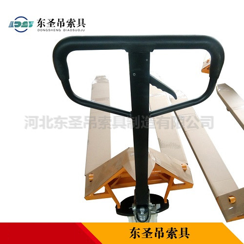 液壓搬運車使用手柄控制部位--河北東圣吊索具制造有限公司--小型攪拌機|手動叉車|液壓堆高車|手動叉車 液壓搬運車使用手柄控制部位--河北東圣吊索具制造有限公司--小型攪拌機|手動叉車|液壓堆高車|手動叉車